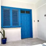 Blue Levant شقة *